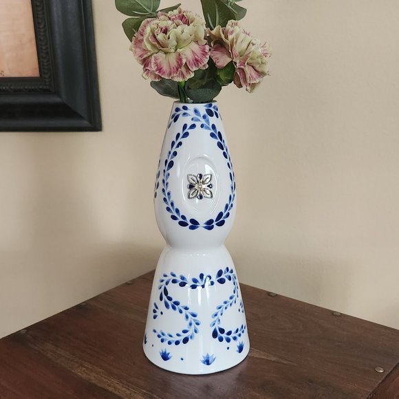 Clase Azul tequila Bottle Vases - Picture 4 of 5